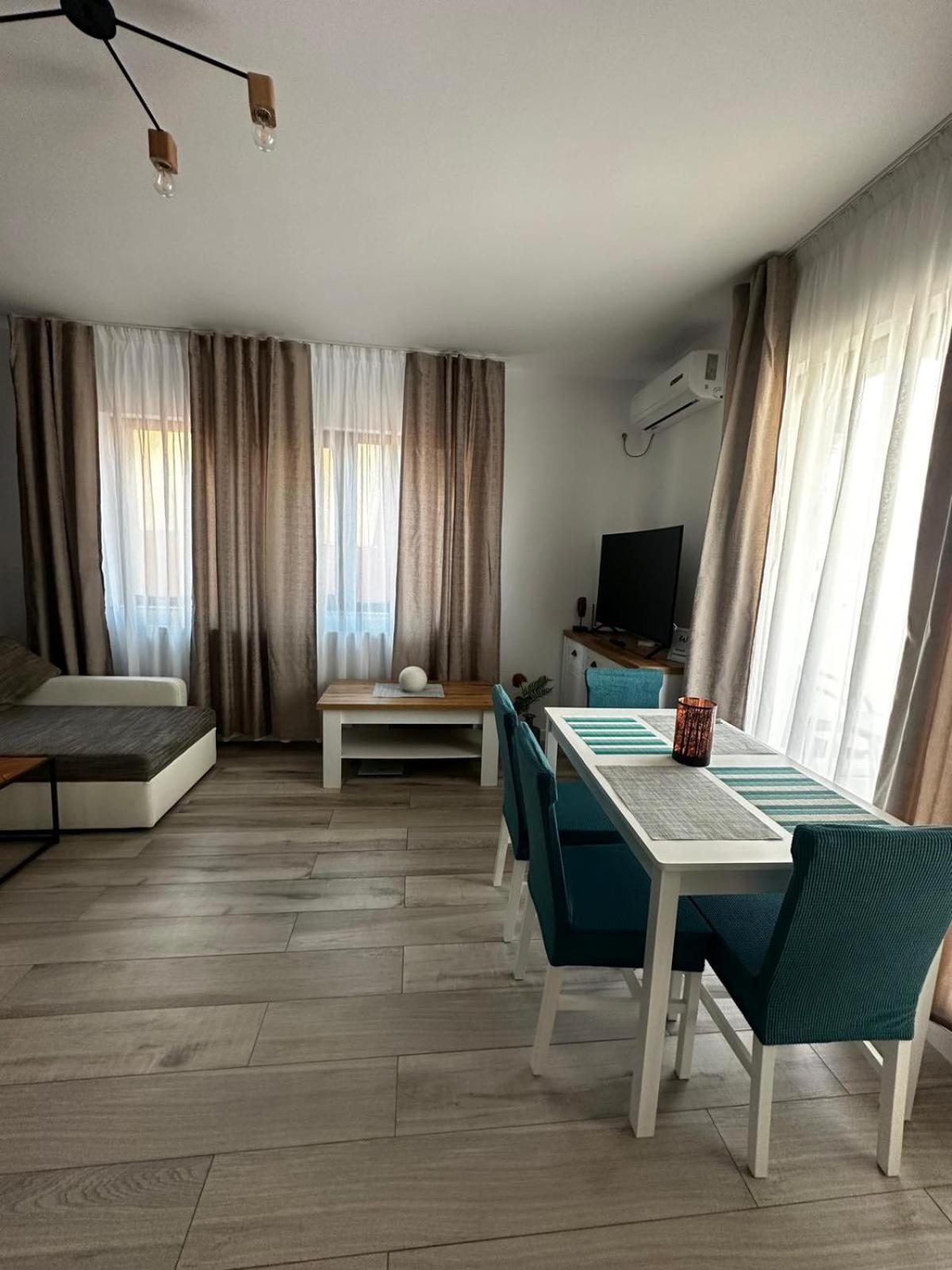 Best Apartment Mamaia Nord นาโวดาริ ภายนอก รูปภาพ